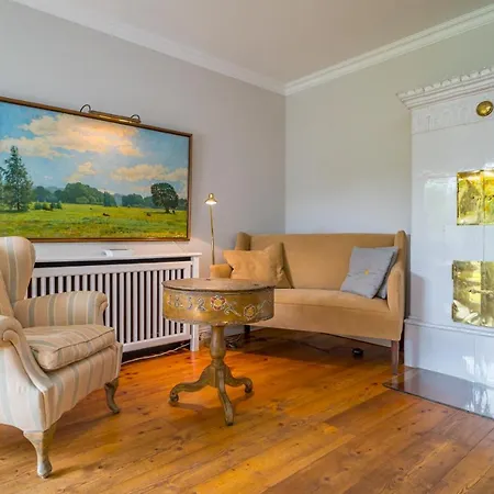 Апартаменты Ferienhaus Sylthause Ferienhaus Sylthause Archsum